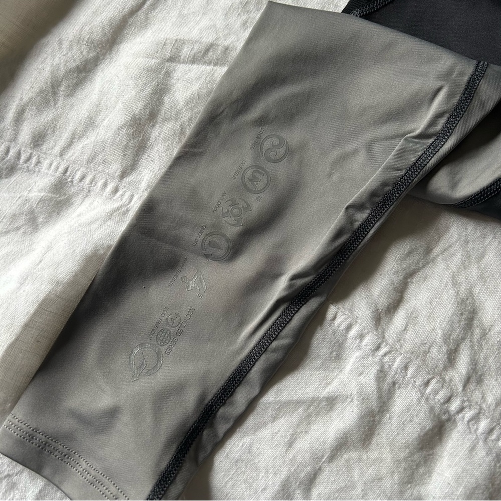 Virus Colorblock Compression Tights Leggings Sz S - image 6